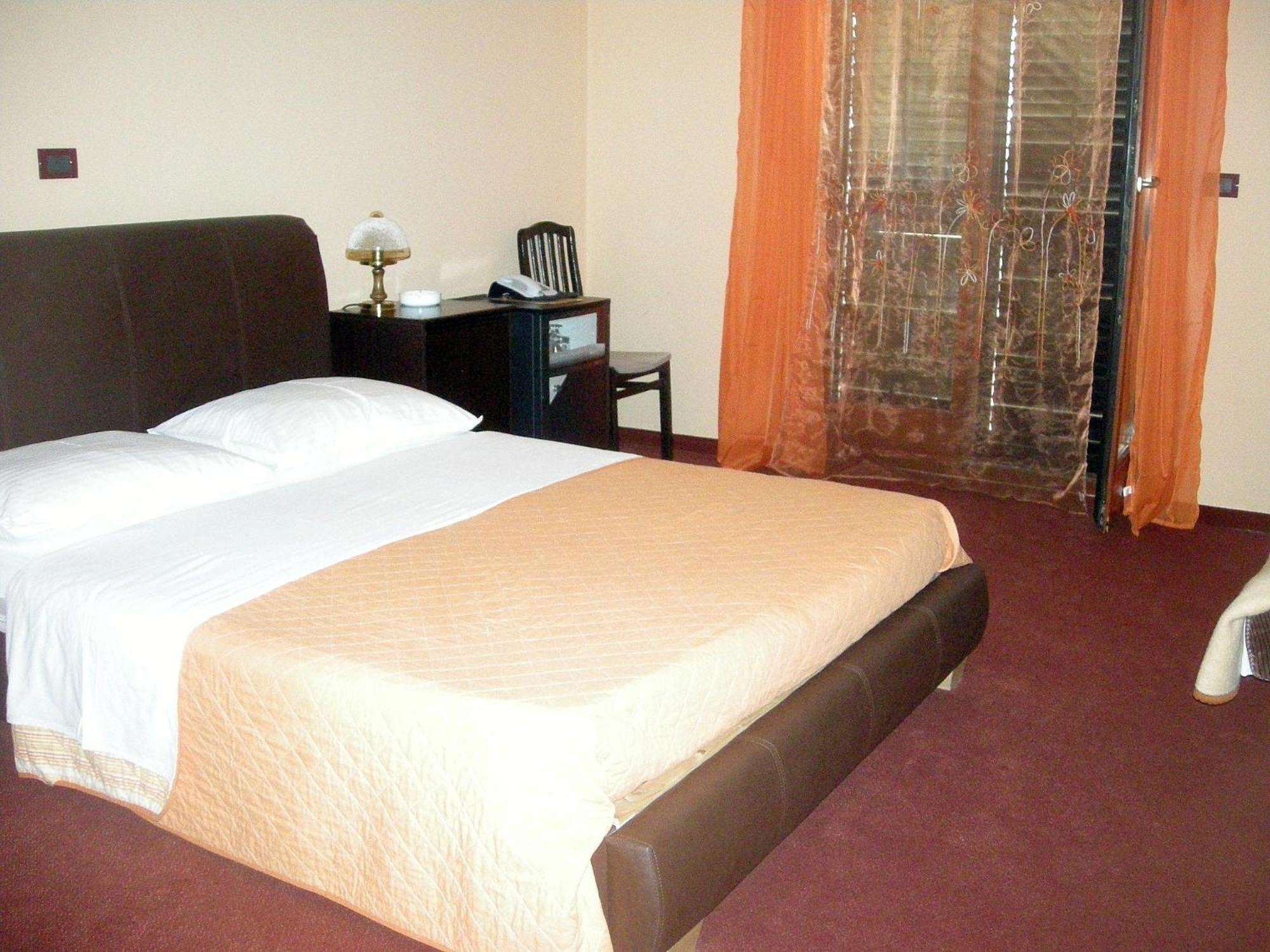 Hotel Zephyr - Plovanija Buje Chambre photo