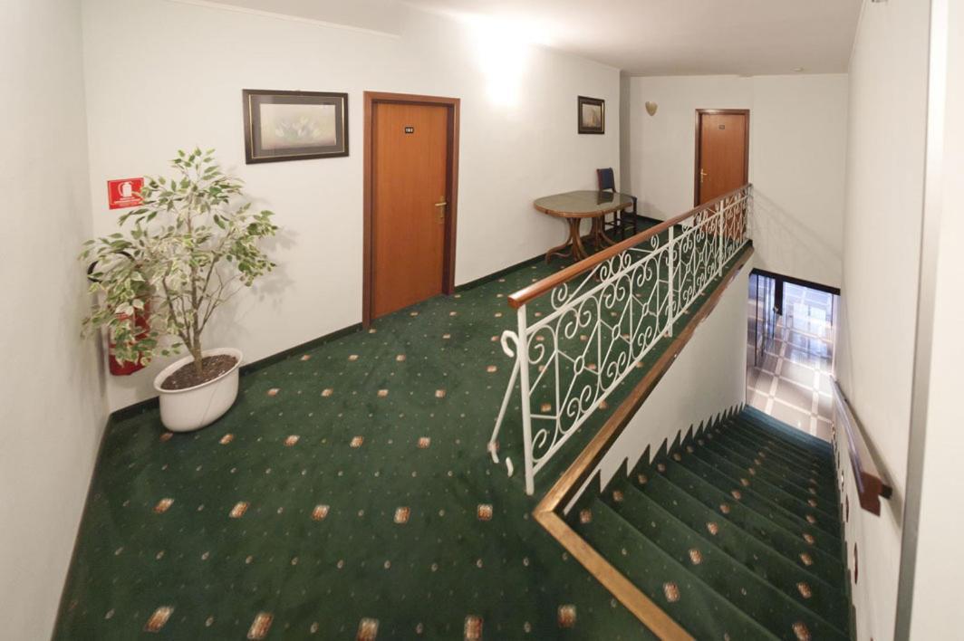 Hotel Zephyr - Plovanija Buje Extérieur photo